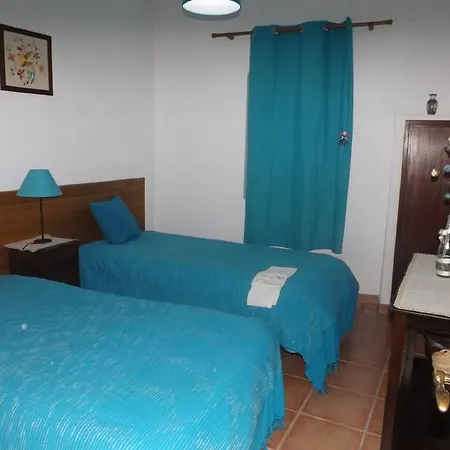 Casa D'aldeia Pensión *